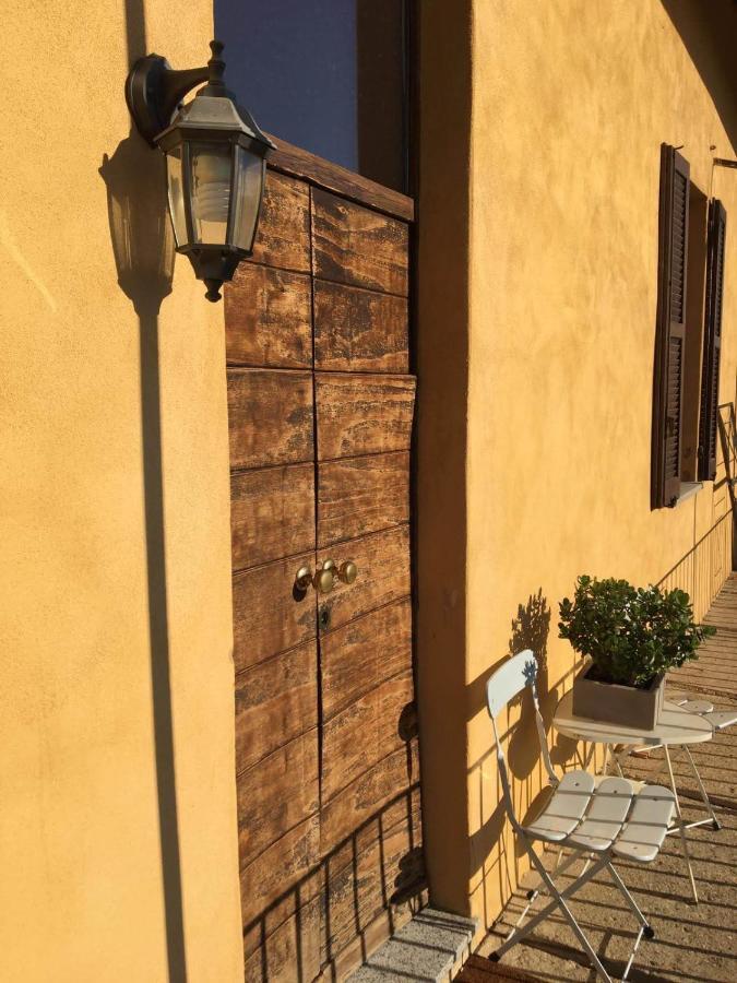 In Corte Al Laghetto Мерате Экстерьер фото